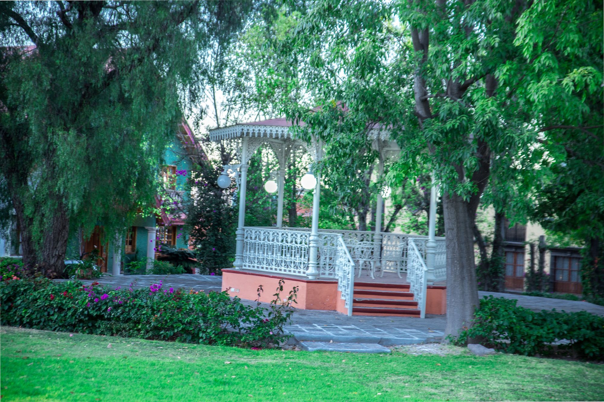 Tu Casa En El Parque Bed and Breakfast San Miguel de Allende Esterno foto